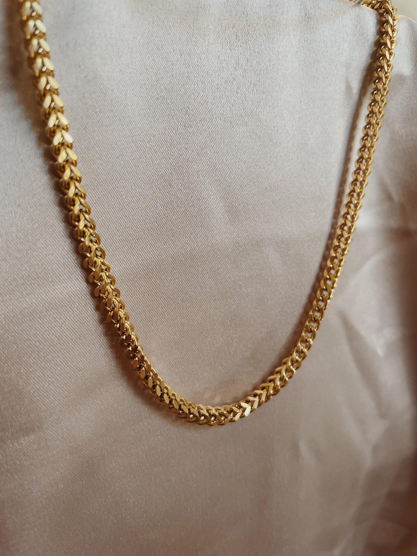 Dawn Chain